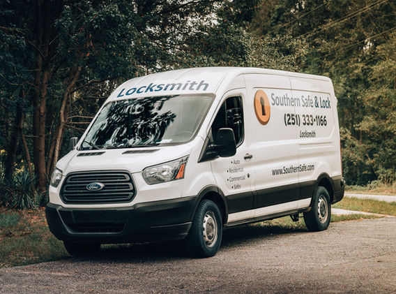 Mobile locksmith service